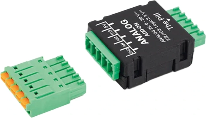 IO2/IO3 digitális I/O és tápcsatlakozók