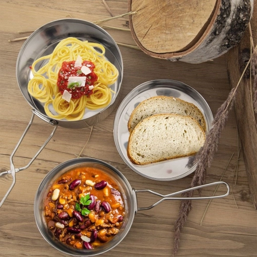 Praktikus tálalás terepen