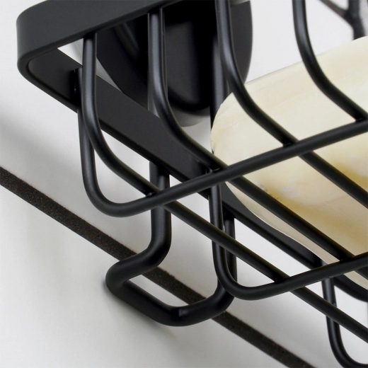 Tartós fémkonstrukció matt feketében