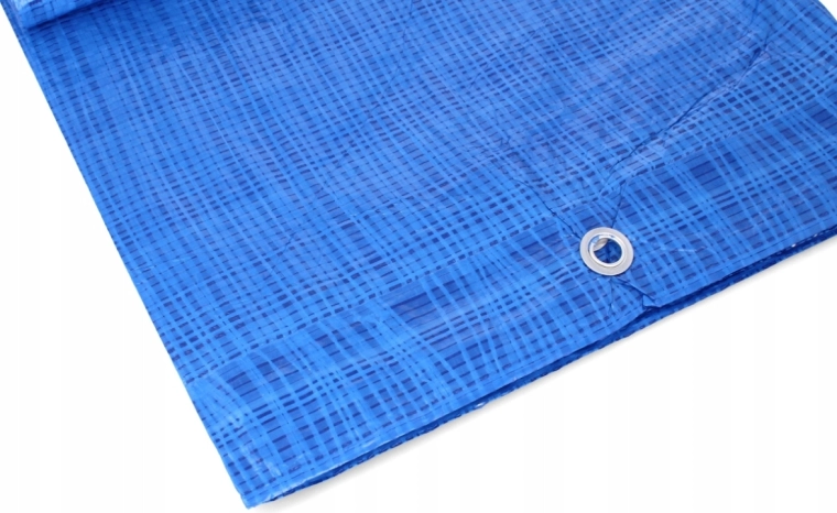 Megerősítés és fém ringlik a könnyű rögzítéshez