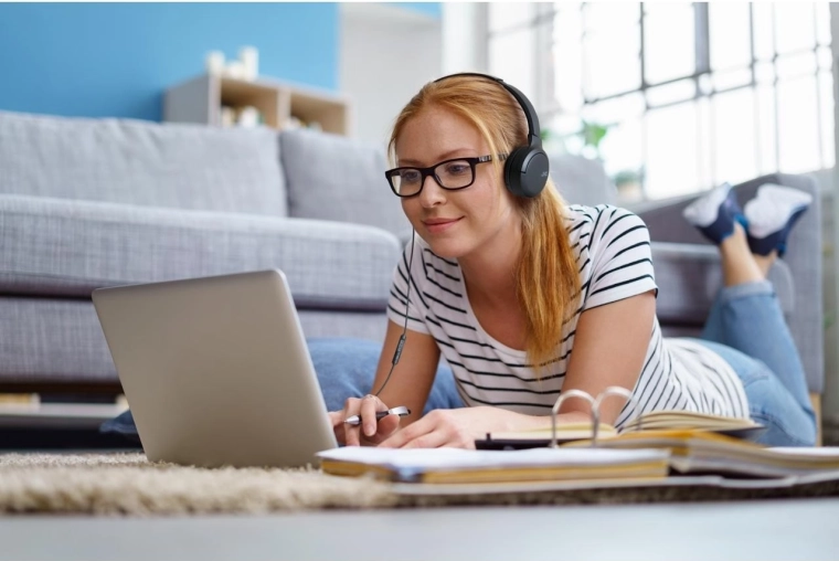 Kezelés kézre állva