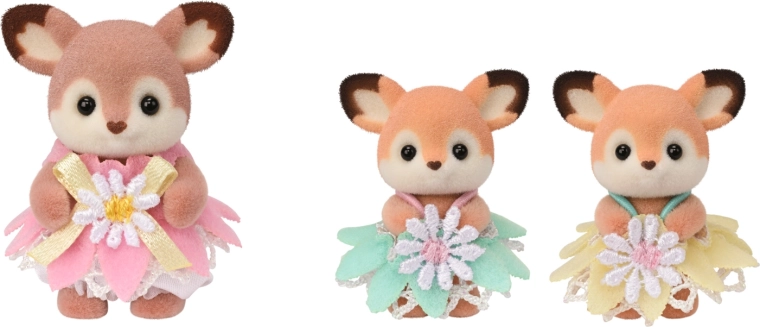 Selymes figurák részletgazdag ruhákkal