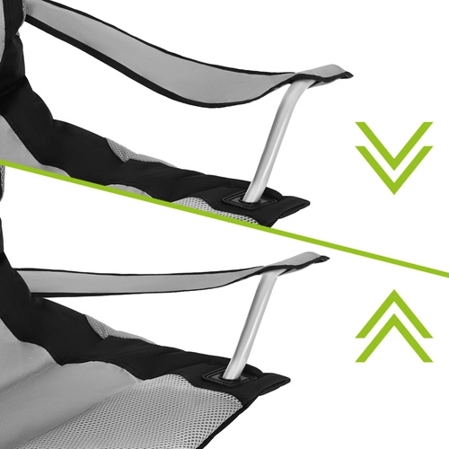 Állítható karfák pohártartóval