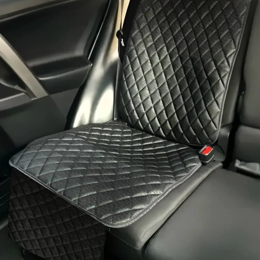 ISOFIX-kompatibilis a stabil rögzítéshez