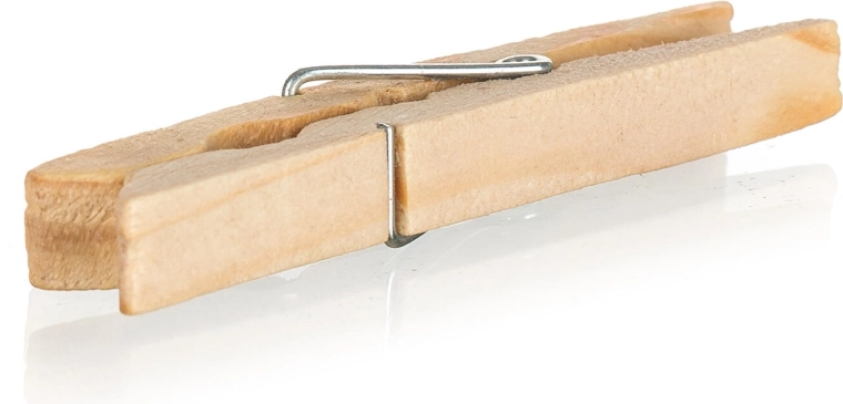 Erős fogás a fémrugónak köszönhetően