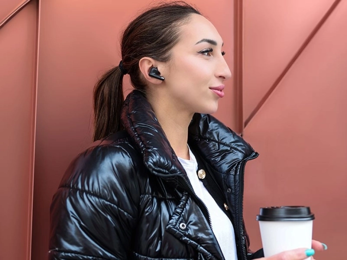 Tiszta hívások és kényelmes vezérlés