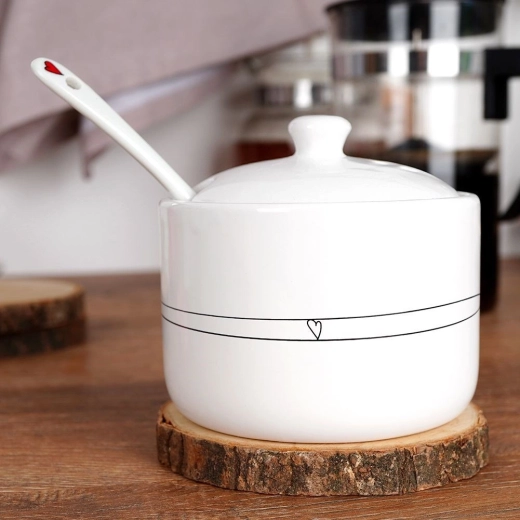 Praktikus szervírozás tetővel és kanállal