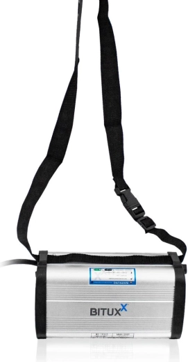 Könnyű és hordozható kialakítás