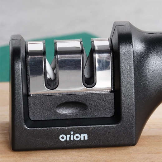 Univerzális acél késekhez