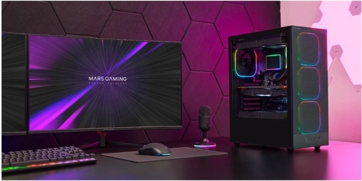 Tiszta build CableHatch-csel és edzett üveggel