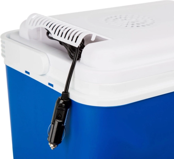 Tápellátás 12 V-os autós aljzatról