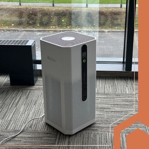 Okos vezérlés Wi‑Fi-n át és áttekinthető kijelző