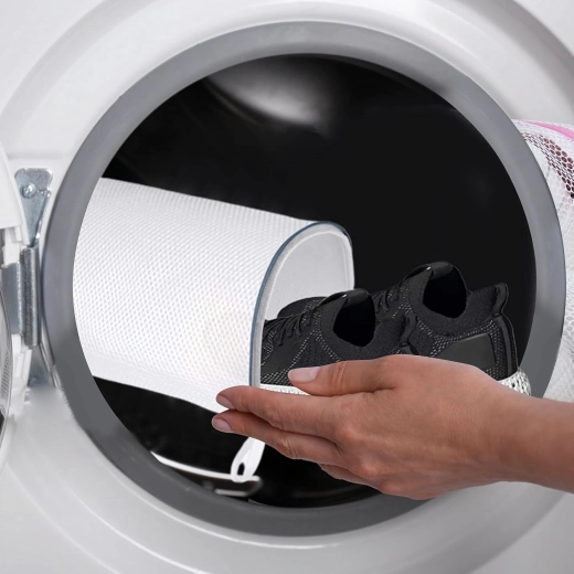 Edzőcipők biztonságos mosása sérülés nélkül