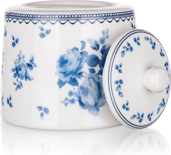 Praktikus fedél fogantyúval