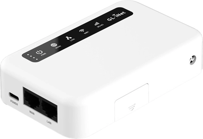 Beépített 5000 mAh akkumulátor, akár 8 óráig