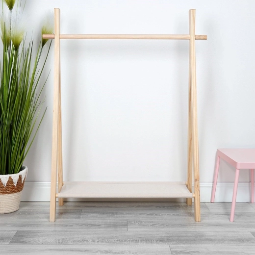 Stabil A‑keret természetes fából