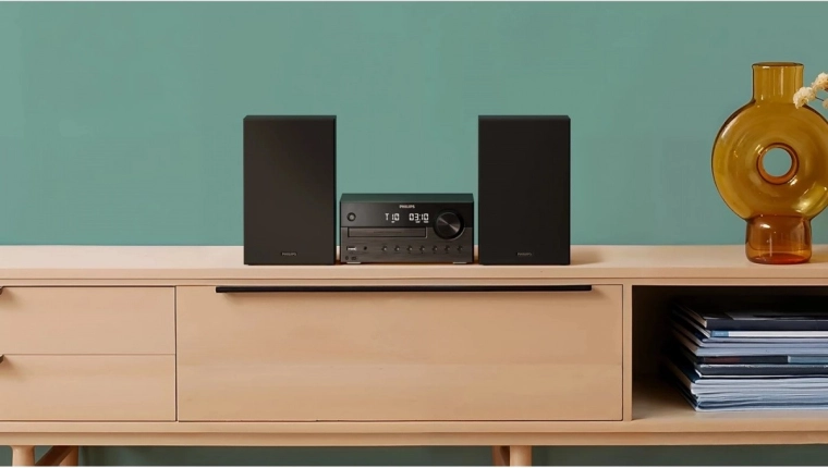 Sokoldalú lejátszás: CD, DAB+/FM, USB és AUX