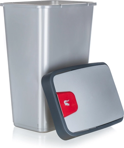 Könnyen kivehető fedél és egyszerű tisztítás