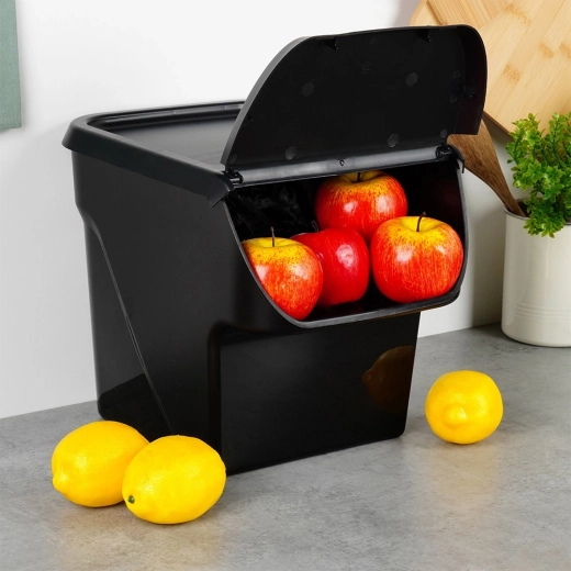 Rend a pulton és a kamrában