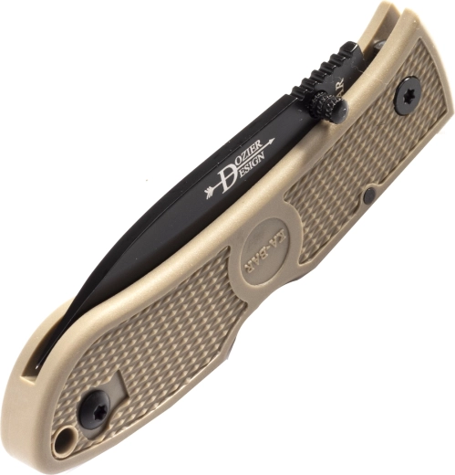 Megbízható AUS-8A acél fekete bevonattal