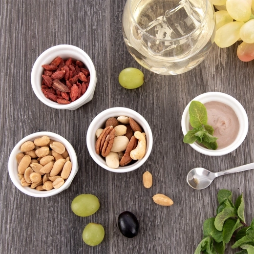 Elegáns fehér dizájn minden asztalhoz