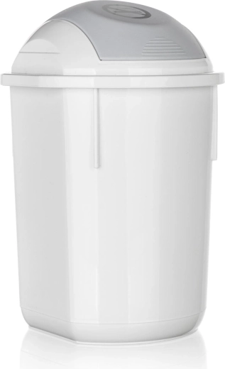 Könnyű tisztítás és tartós műanyag