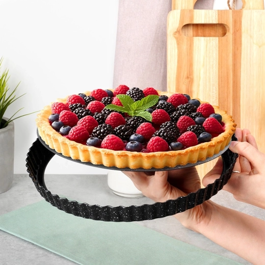 Dekoratív hullámos perem