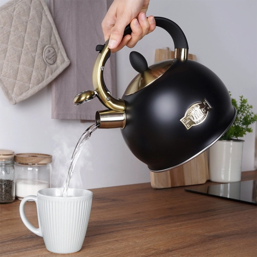 Biztonságos és kényelmes kiöntés