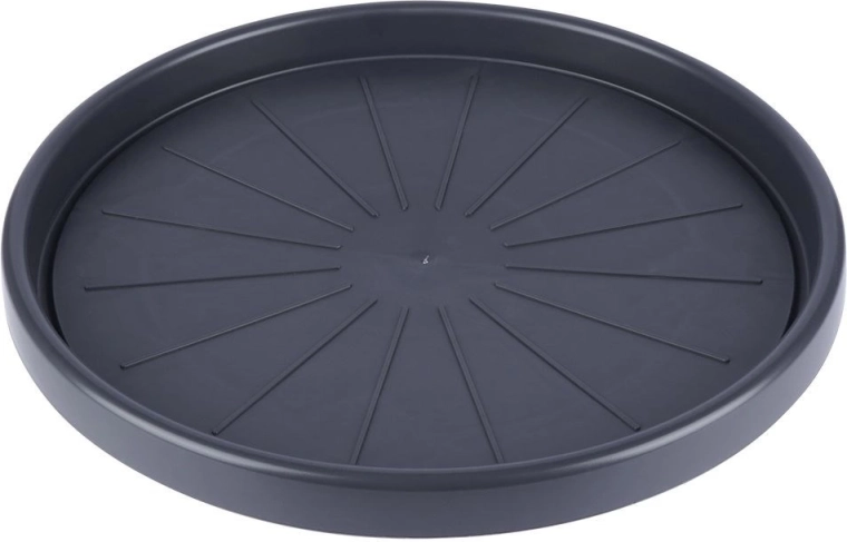 Stabil szerkezet megemelt peremmel