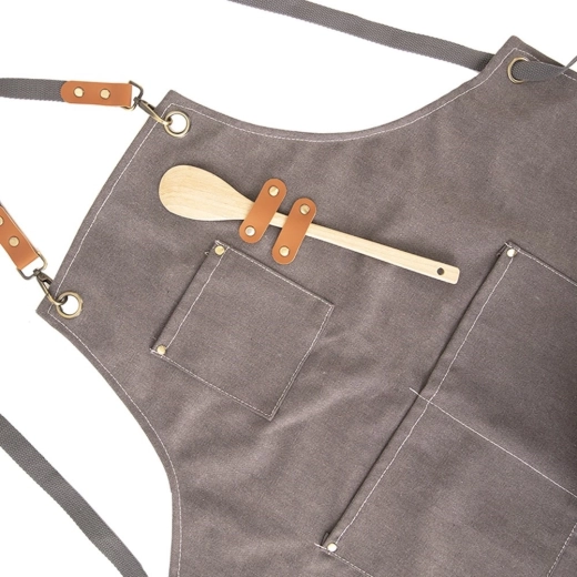 Praktikus zsebek és szerszámtartó hurkok