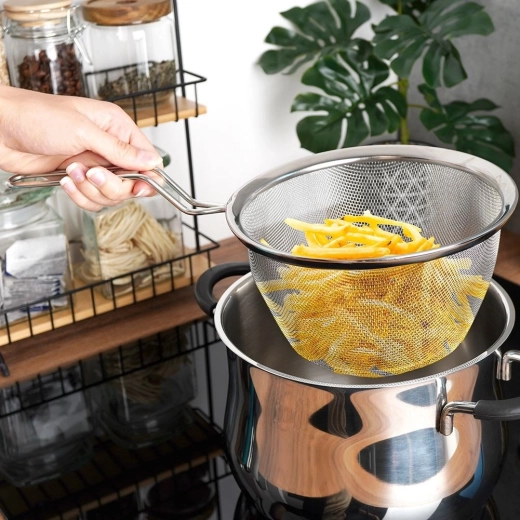 Biztonságos kezelés a fazék fölött