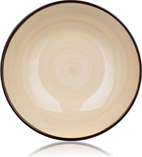 Praktikus mélység és univerzális 18 cm-es méret