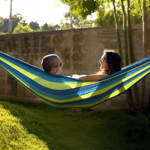 Tágas függőágy két személy számára