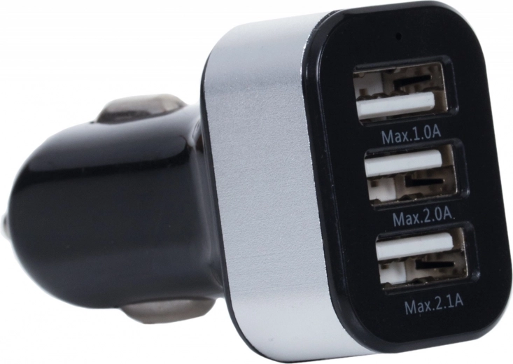 Három USB-s autós töltő