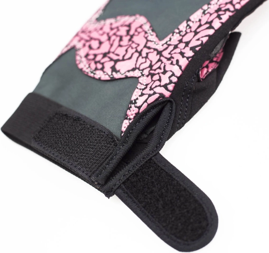 Biztonságos tépőzáras zárás