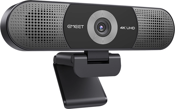 Integrált audiorendszer: 4 mikrofon + 2 hangszóró