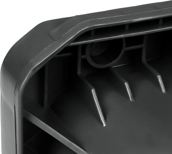 Robusztus felépítés belső merevítéssel