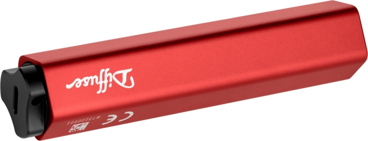 OLIGHT Diffuse Red zseblámpa, 700 lm, USB‑C, 14500