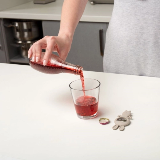 Könnyű italfelnyitás otthon és a bárban