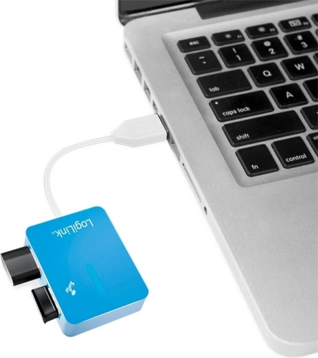 Kompakt dizájn LED jelzővel