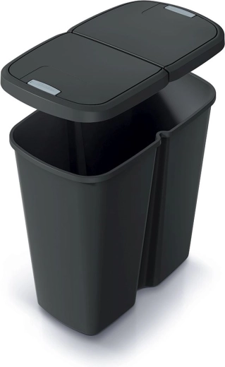 Kétszárnyú fedél gombnyomásos nyitással