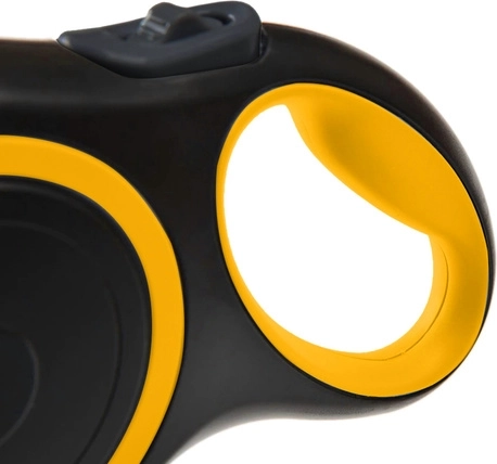 Ergonomikus, csúszásmentes markolat