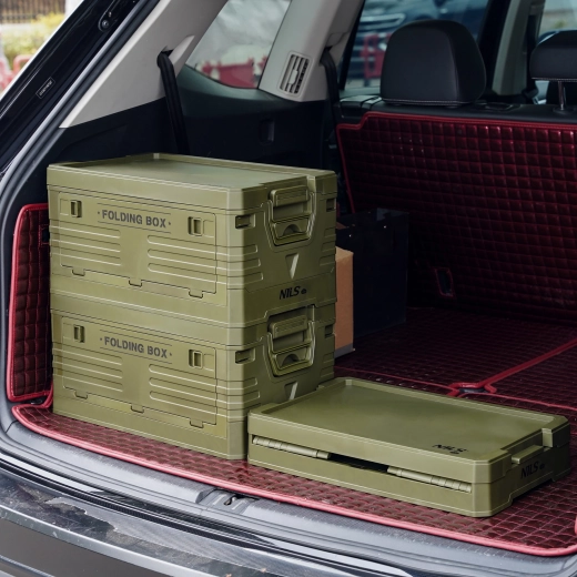 Rend az autóban és útközben is