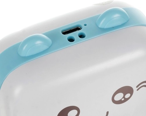 Egyszerű vezérlés alkalmazással és USB-C töltés
