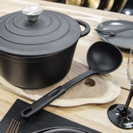 Modern fekete BLACKLINE kivitel