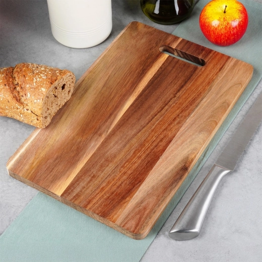 Sokoldalú szeleteléshez és tálaláshoz