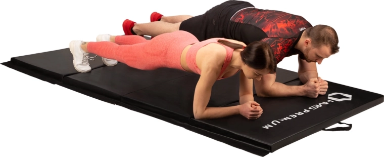 Erős csillapítás és csúszásmentesség a biztonságos edzéshez