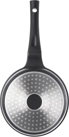 Kompatibilis minden tűzhelytípussal, beleértve az indukciót