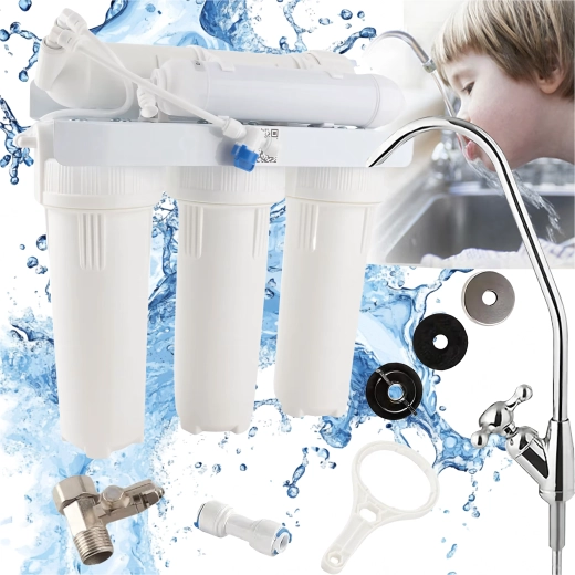 Önálló csap tiszta vízhez