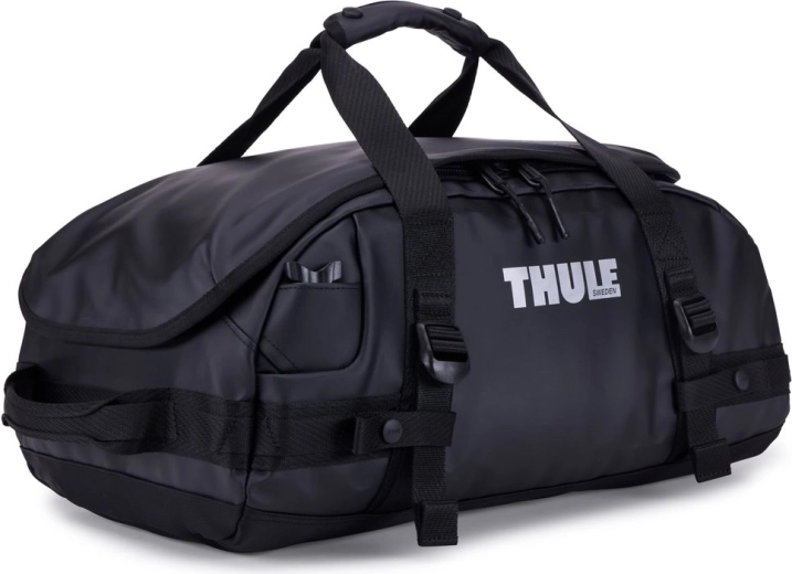 Thule Chasm S sporttáska 30 l fekete
